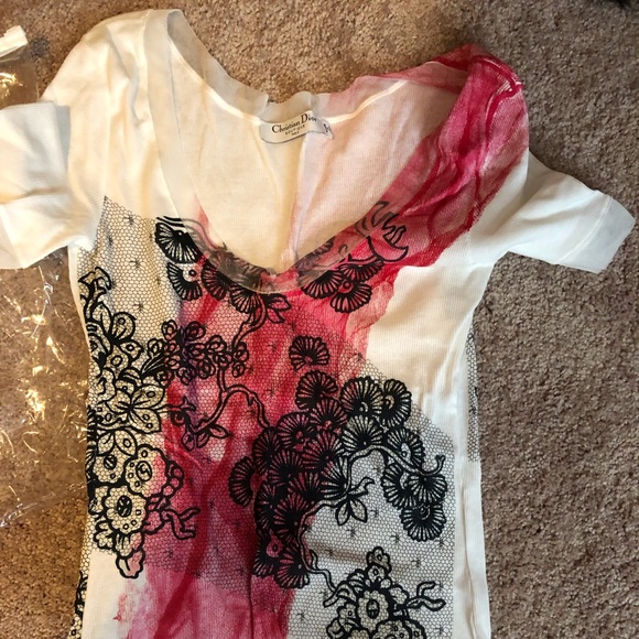 Dior Tops - Dior Tee Never worn